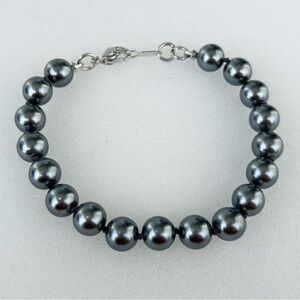 Glass PEARLS Gray Bead Bracelet 7.5” Glass Beads 8mm